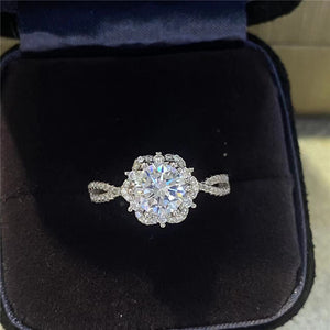 1.0ct "Princess Elsa" Snowflake Moissanite Ring - D Color VVS - More Fire Than Diamond