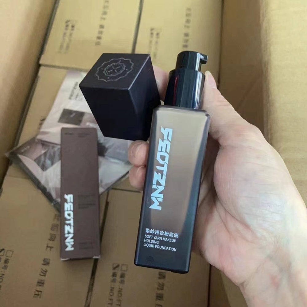 FEDTZNA The Balancer: A Second Skin Satin Foundation for Combination Skin