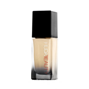 HUDABEAUTY Airbrush Matte: 24-Hour Flawless Filter Foundation